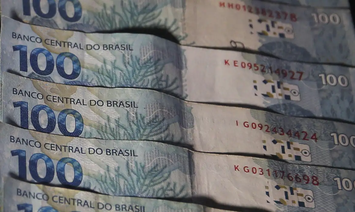 Notas de R$ 100